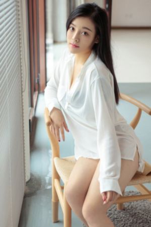 4K韩国模特脱内衣换装丝袜_BD在线视频播放